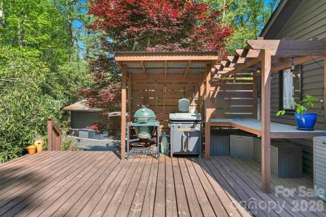 492 Falls Creek Road Pisgah Forest NC 28768
