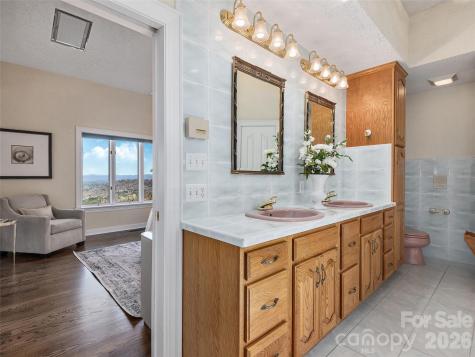 33 Elk Ridge Drive Asheville NC 28804