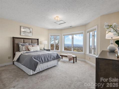 33 Elk Ridge Drive Asheville NC 28804