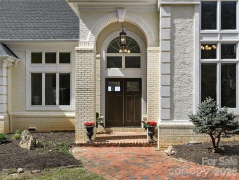 33 Elk Ridge Drive Asheville NC 28804
