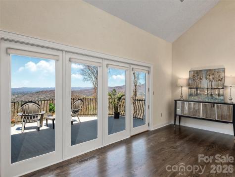 33 Elk Ridge Drive Asheville NC 28804