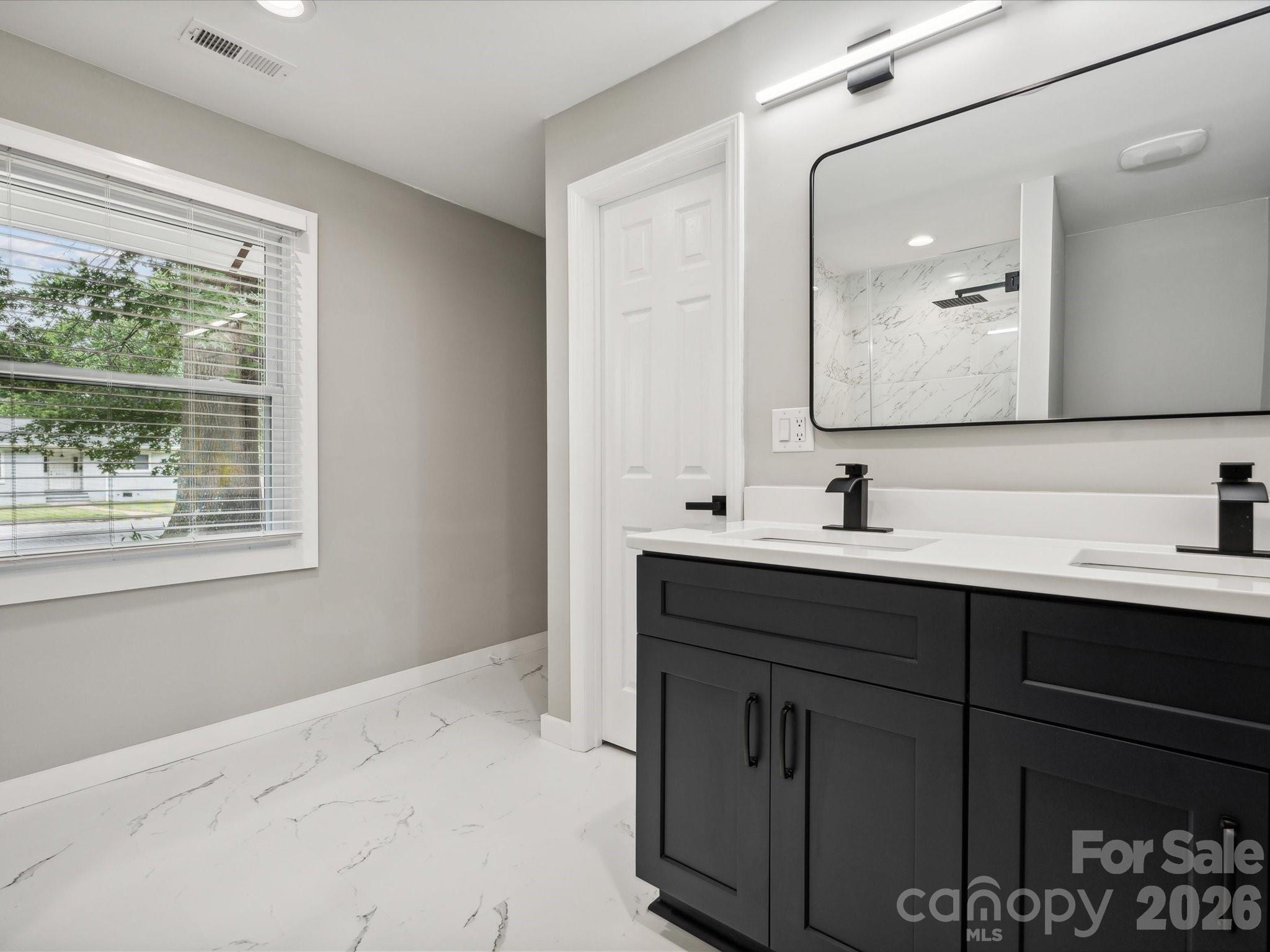 2000 Tyvola Road Charlotte NC 28210