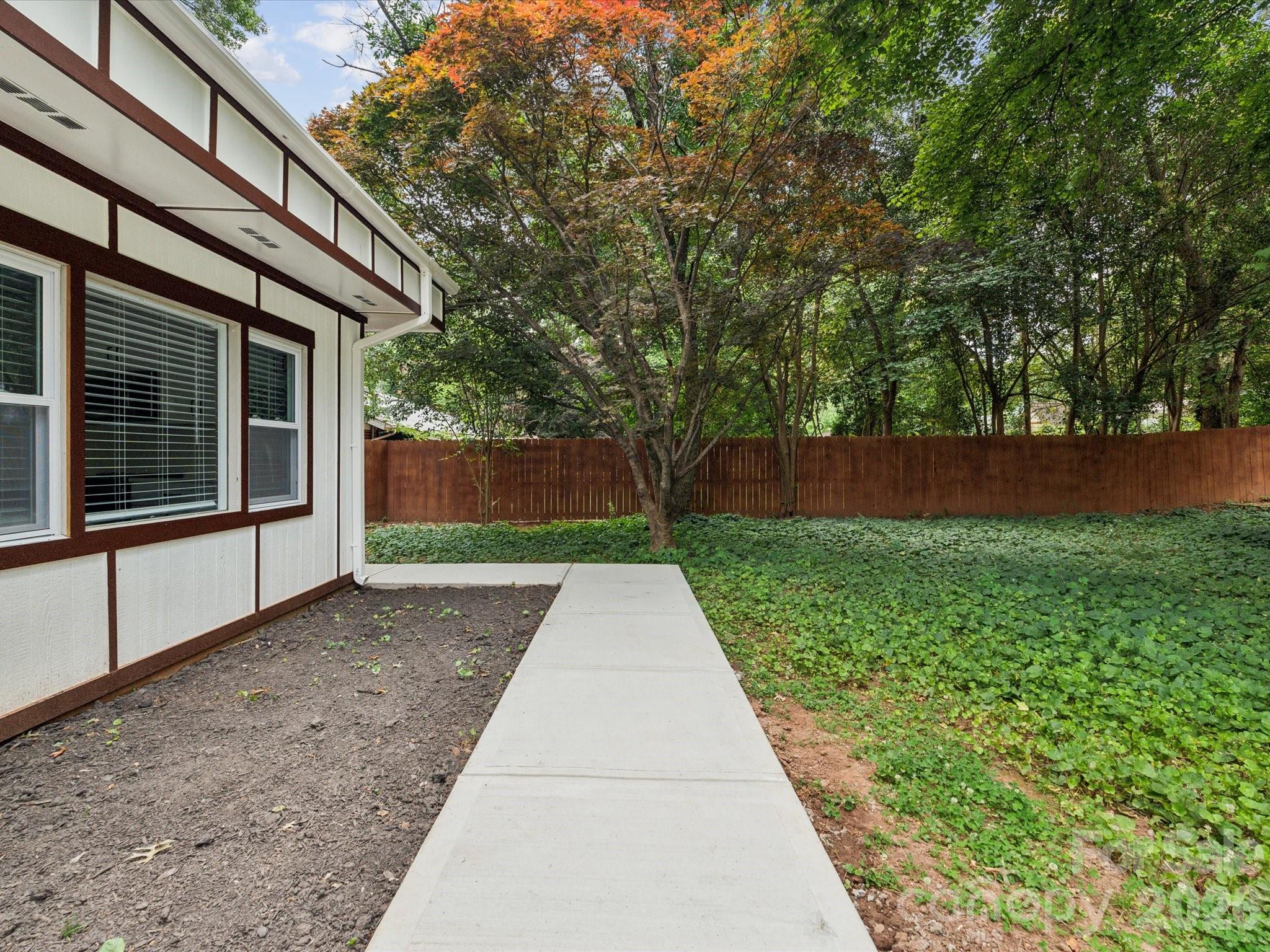 2000 Tyvola Road Charlotte NC 28210