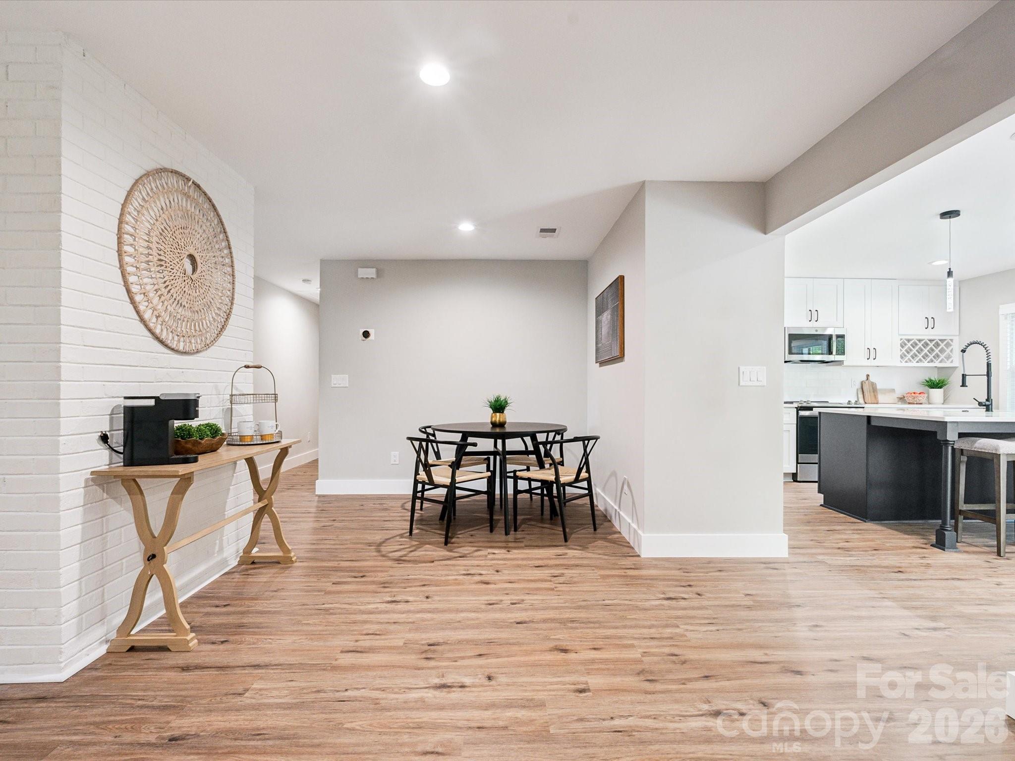 2000 Tyvola Road Charlotte NC 28210