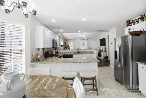 4169 Birch Leaf Court Charlotte NC 28215