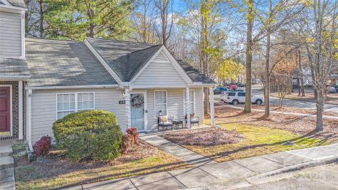4169 Birch Leaf Court Charlotte NC 28215