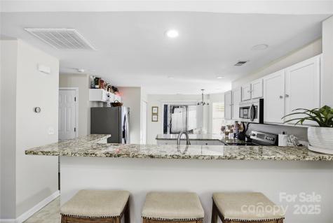 4169 Birch Leaf Court Charlotte NC 28215