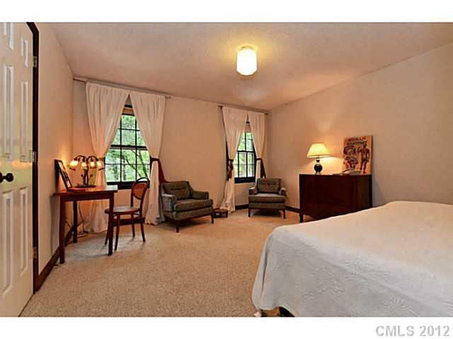 2001 Broadleaf Place Charlotte NC 28226
