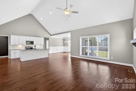 415 S Pendernale Drive Moore SC 29369