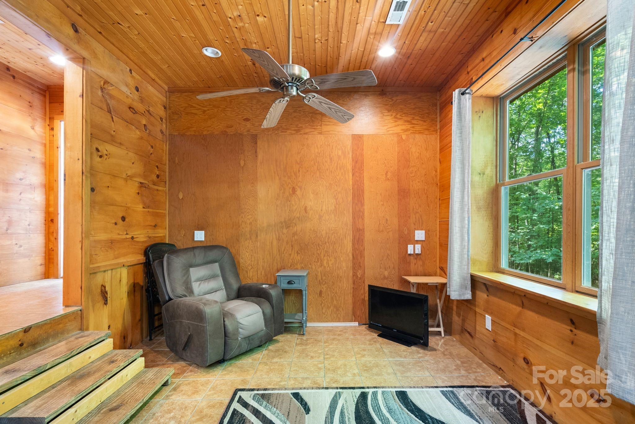 118 Blossom Road Brevard NC 28712