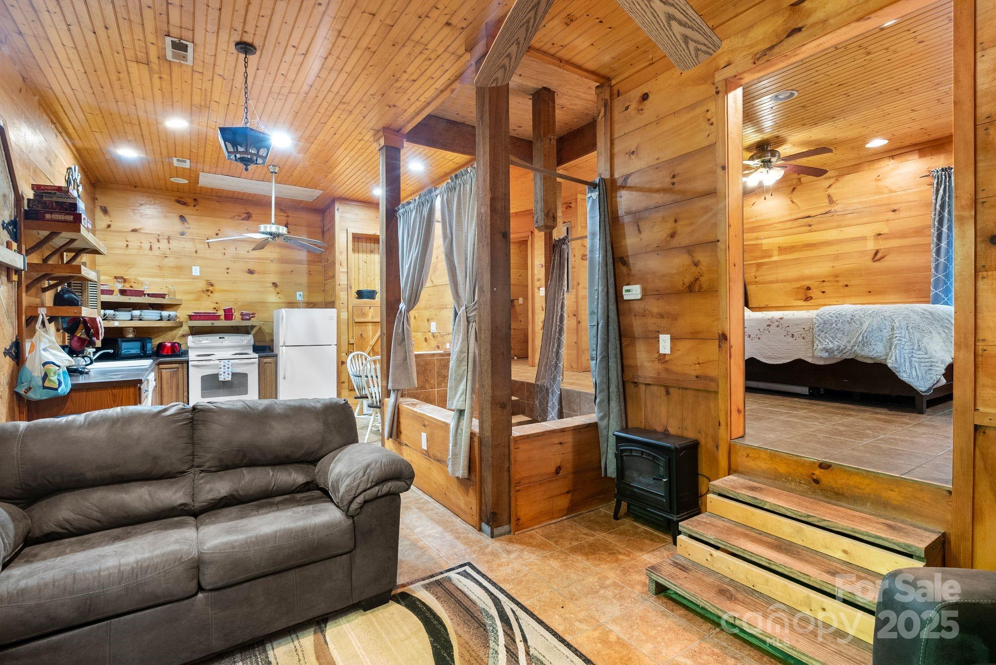 118 Blossom Road Brevard NC 28712