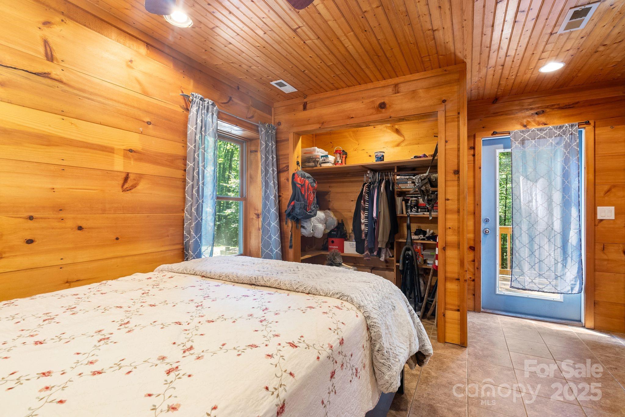 118 Blossom Road Brevard NC 28712
