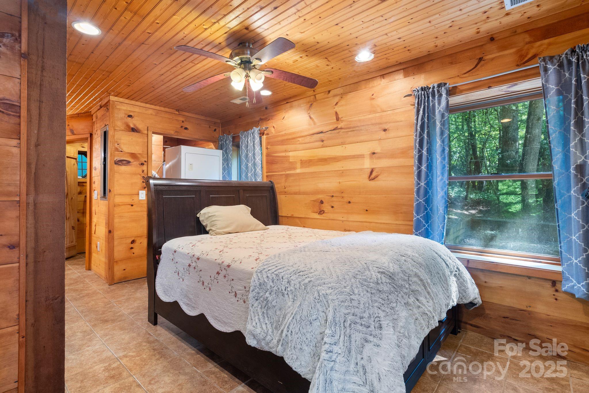 118 Blossom Road Brevard NC 28712