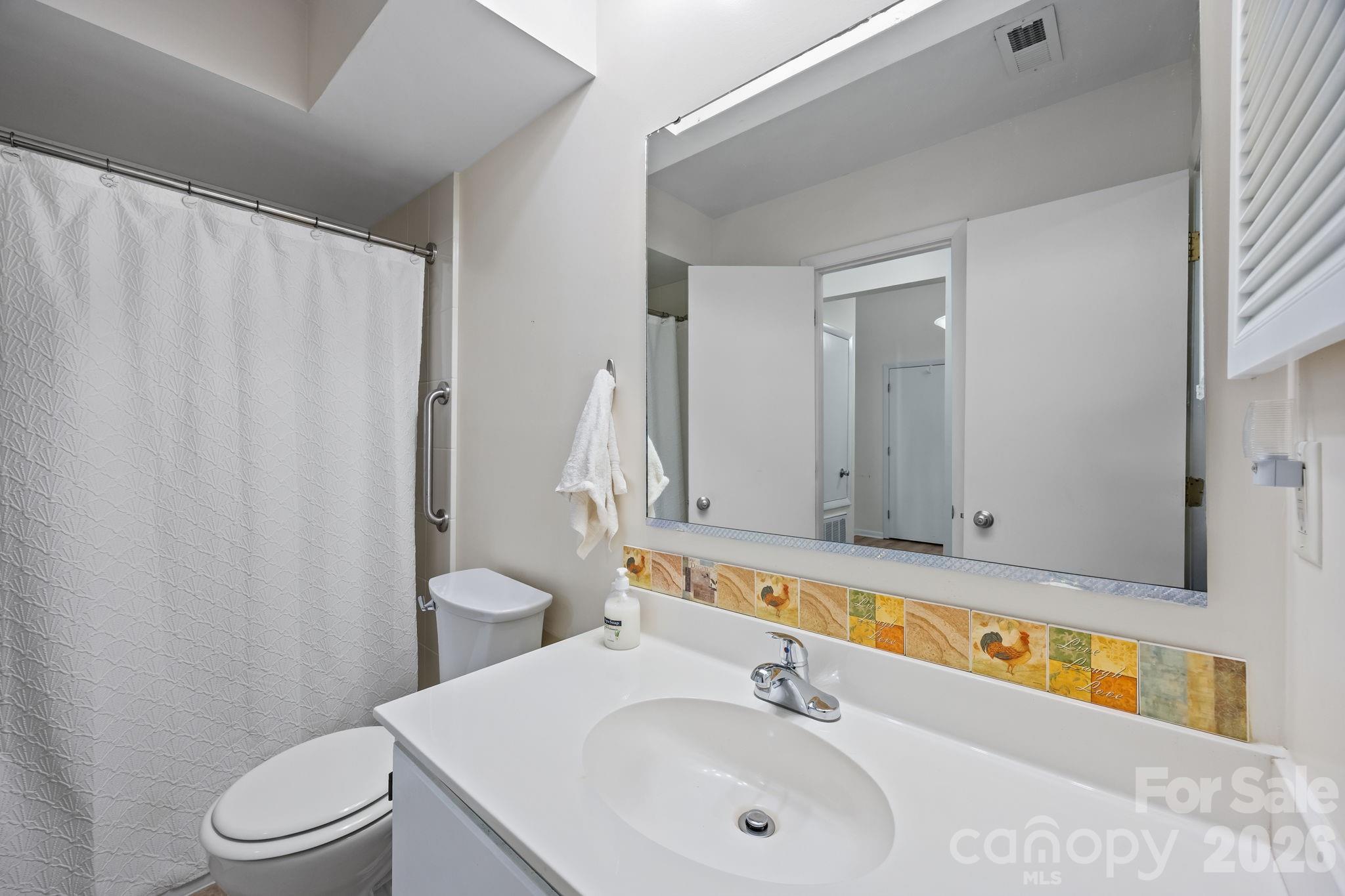 1057 Sardis Cove Drive Charlotte NC 28270