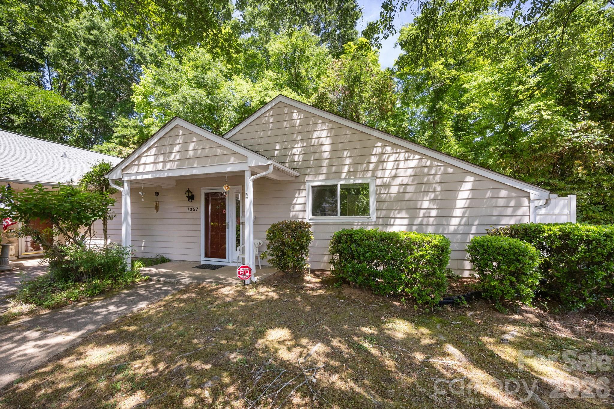 1057 Sardis Cove Drive Charlotte NC 28270