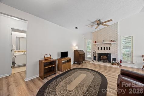 1057 Sardis Cove Drive Charlotte NC 28270
