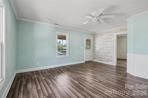 503 E Mcgregor Street Pageland SC 29728