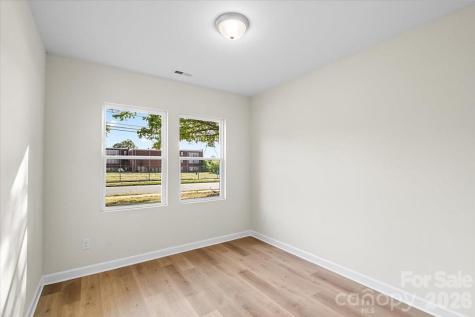 1129 3rd Street Spencer NC 28159