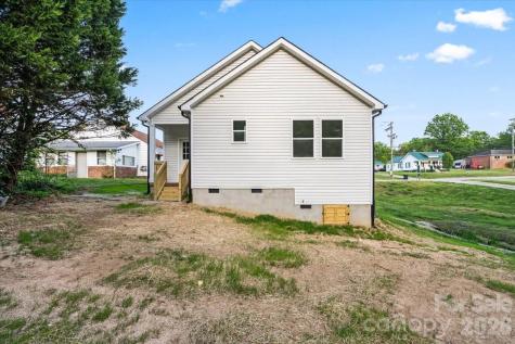 1129 3rd Street Spencer NC 28159