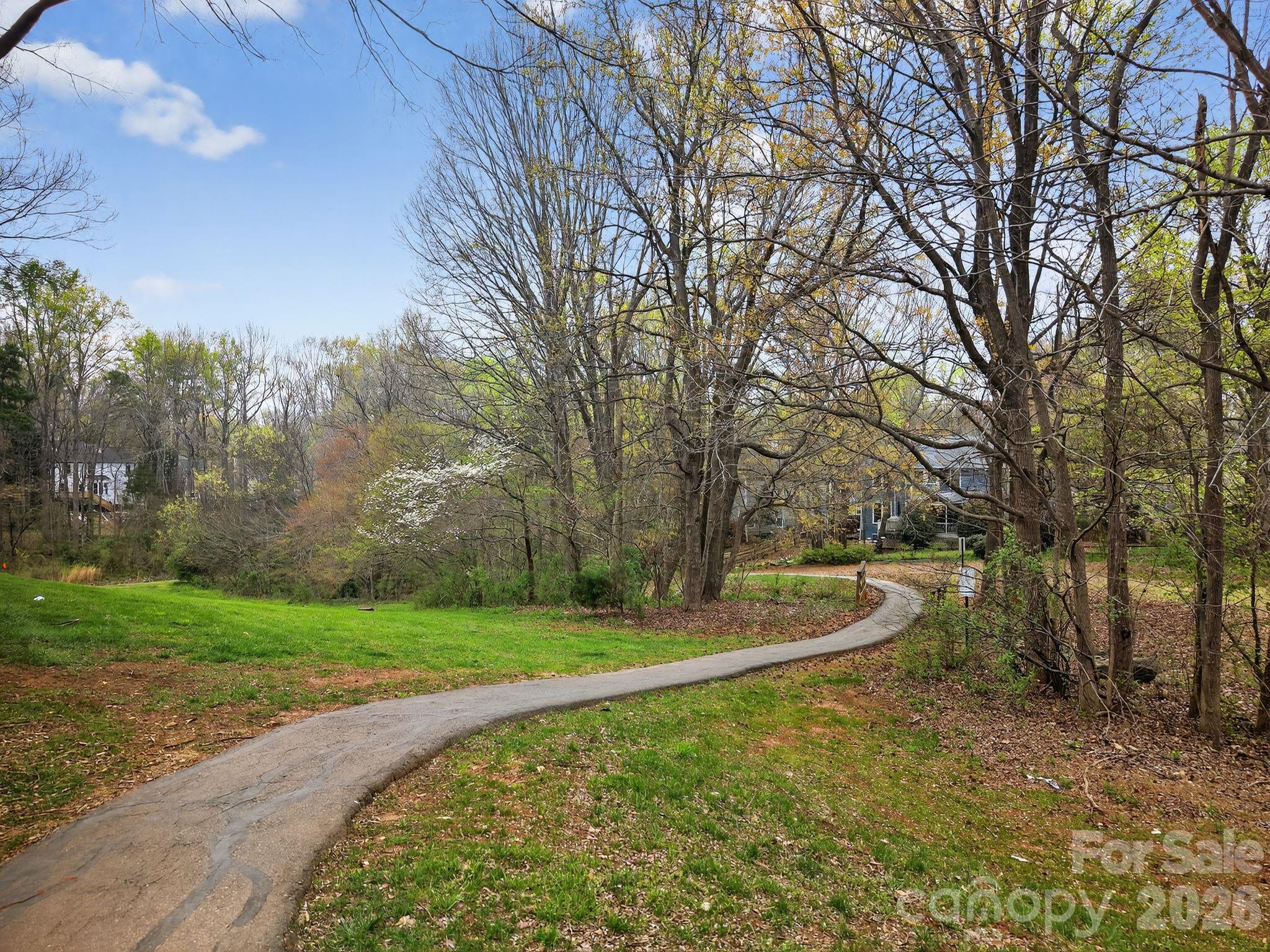 9510 Saddle Run Trail Charlotte NC 28269