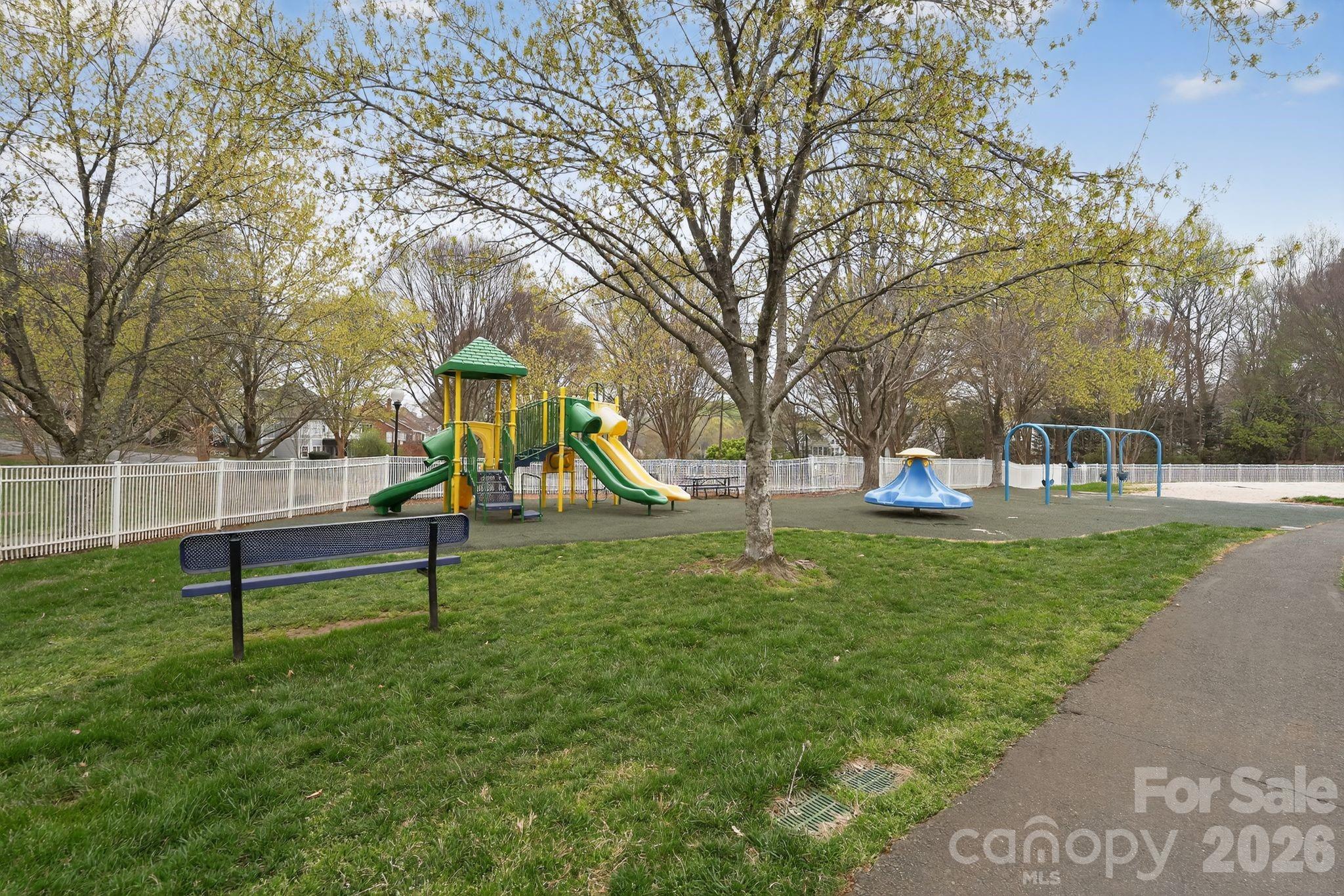 9510 Saddle Run Trail Charlotte NC 28269