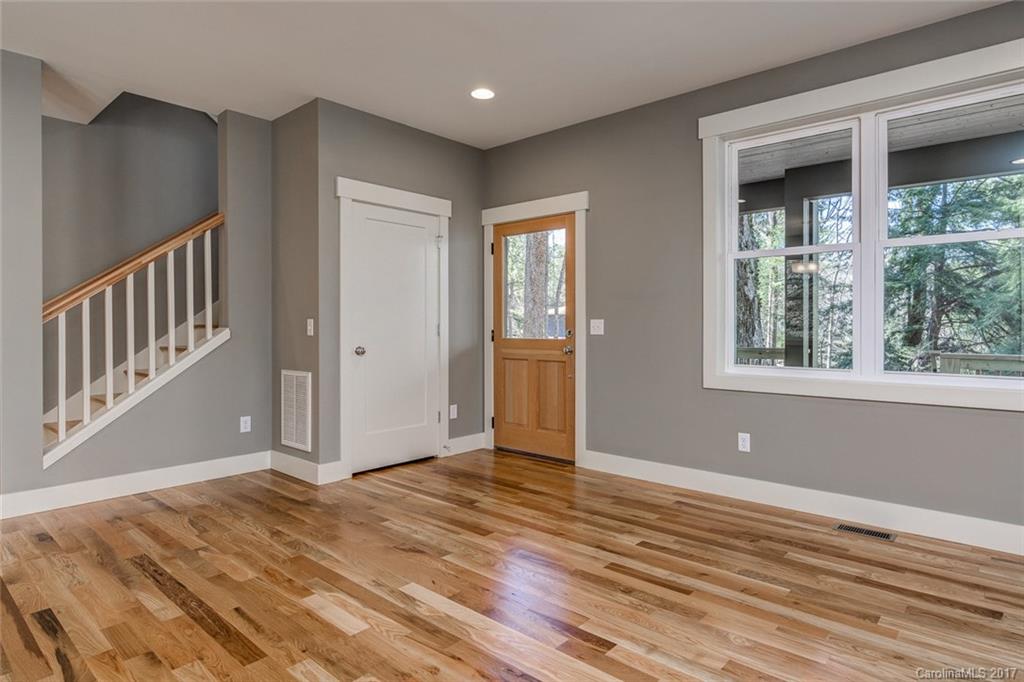 12 Beaverdam Knoll Road Asheville NC 28804