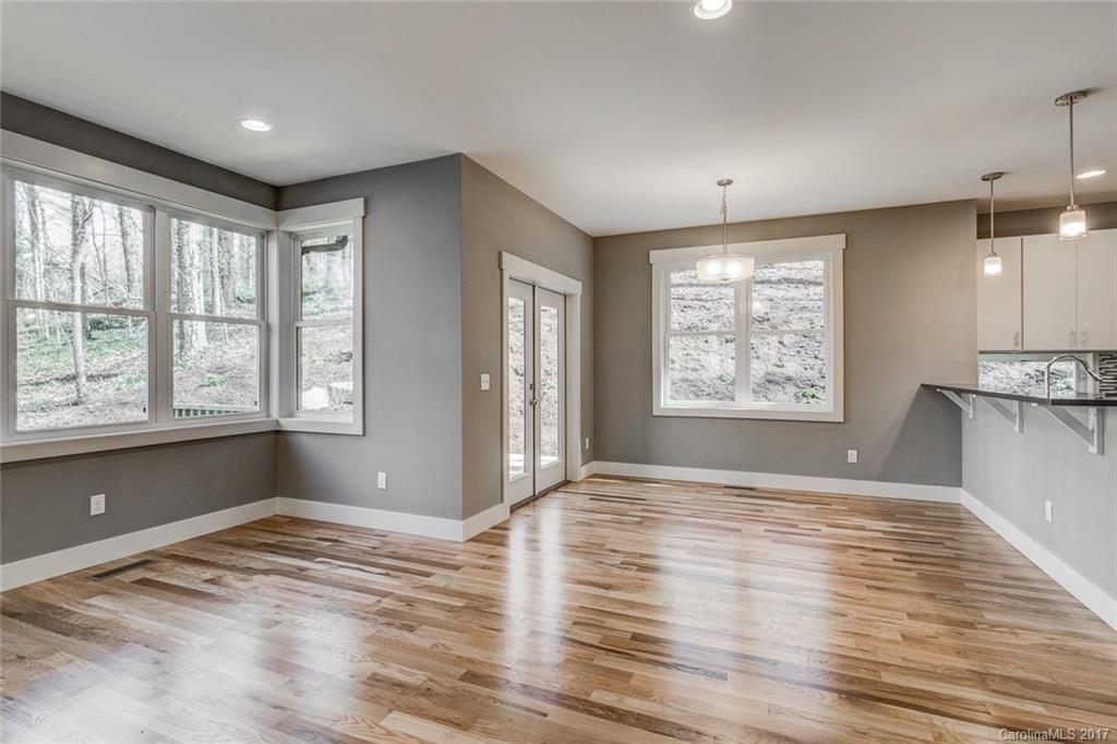 12 Beaverdam Knoll Road Asheville NC 28804