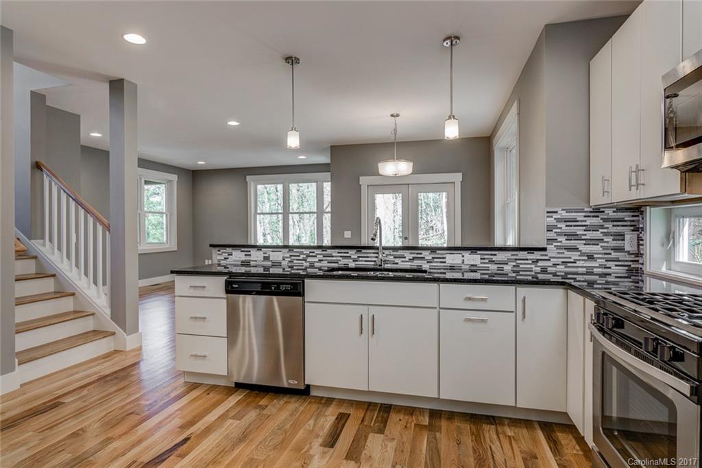 12 Beaverdam Knoll Road Asheville NC 28804