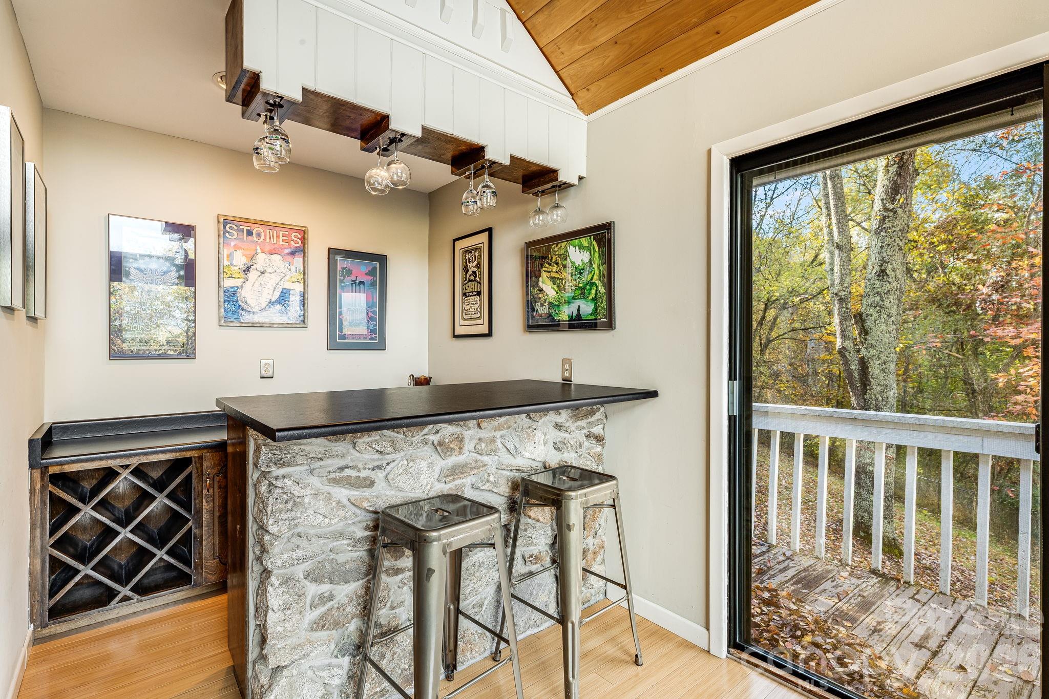 15 Crest Circle Drive Weaverville NC 28787