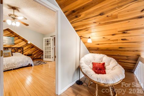 15 Crest Circle Drive Weaverville NC 28787