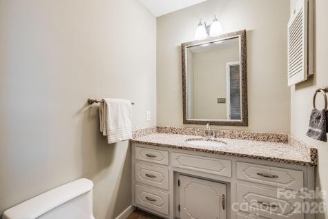 15 Crest Circle Drive Weaverville NC 28787
