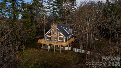 15 Crest Circle Drive Weaverville NC 28787