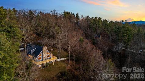 15 Crest Circle Drive Weaverville NC 28787