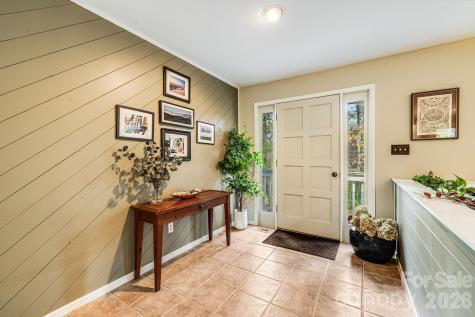15 Crest Circle Drive Weaverville NC 28787