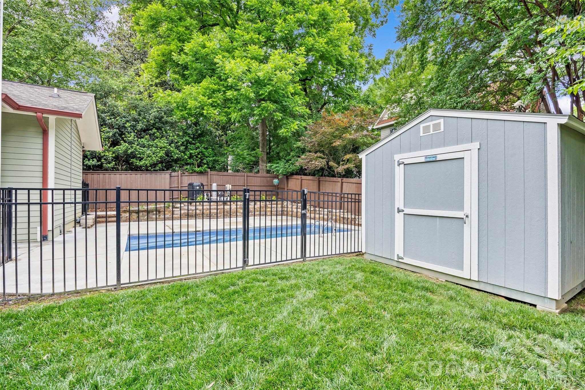 2022 Springdale Avenue Charlotte NC 28203