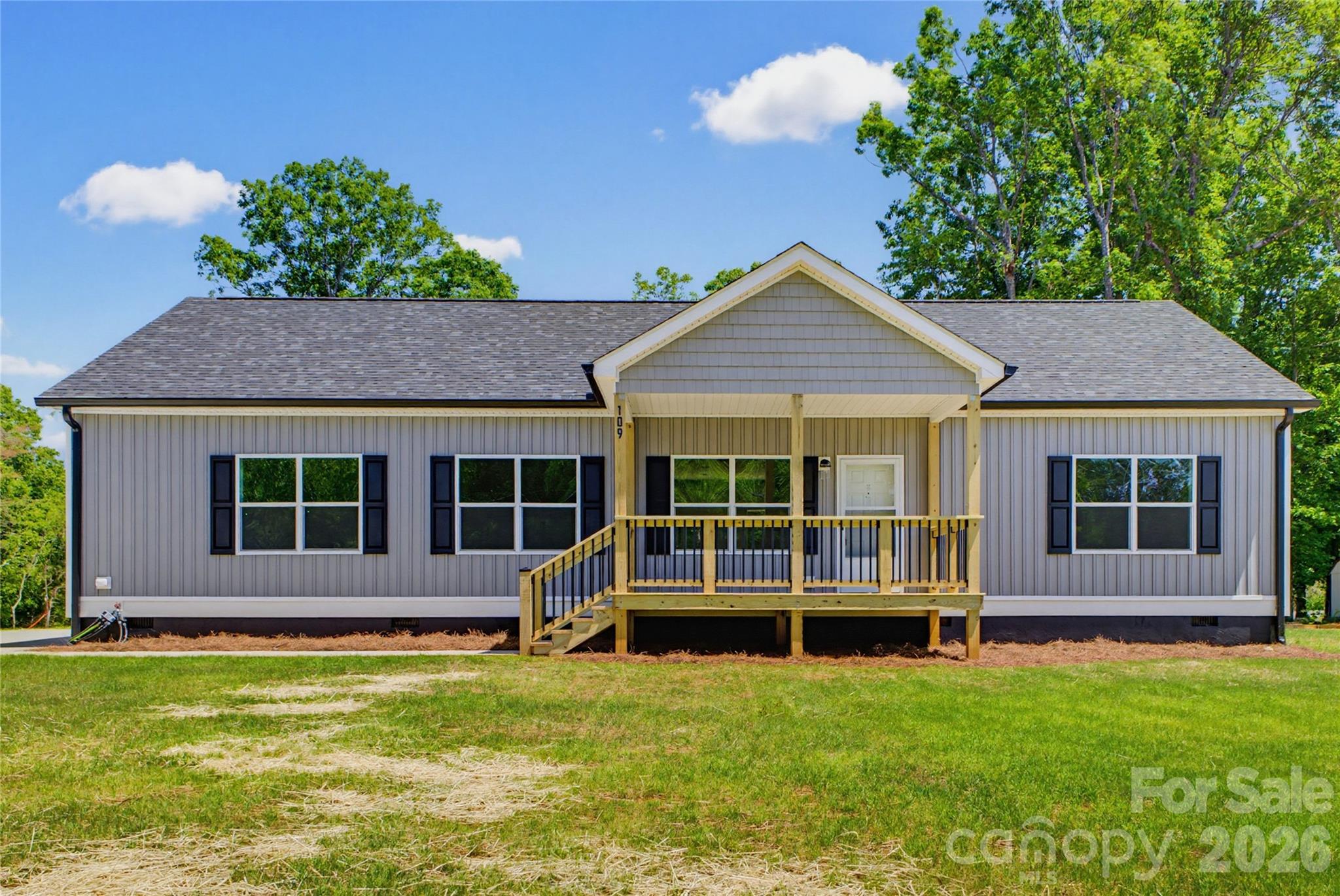 109 Sarah Avenue Newton NC 28658