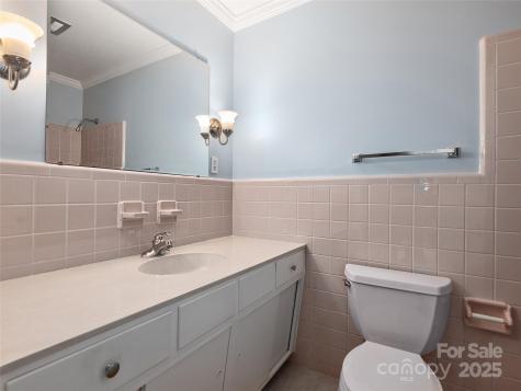 7 E Fox Chase Road Asheville NC 28804