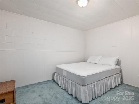 7 E Fox Chase Road Asheville NC 28804