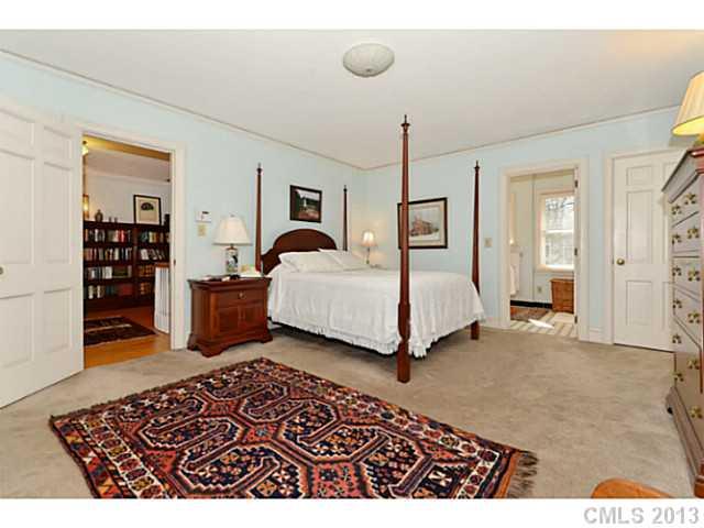 1126 Belgrave Place Charlotte NC 28203