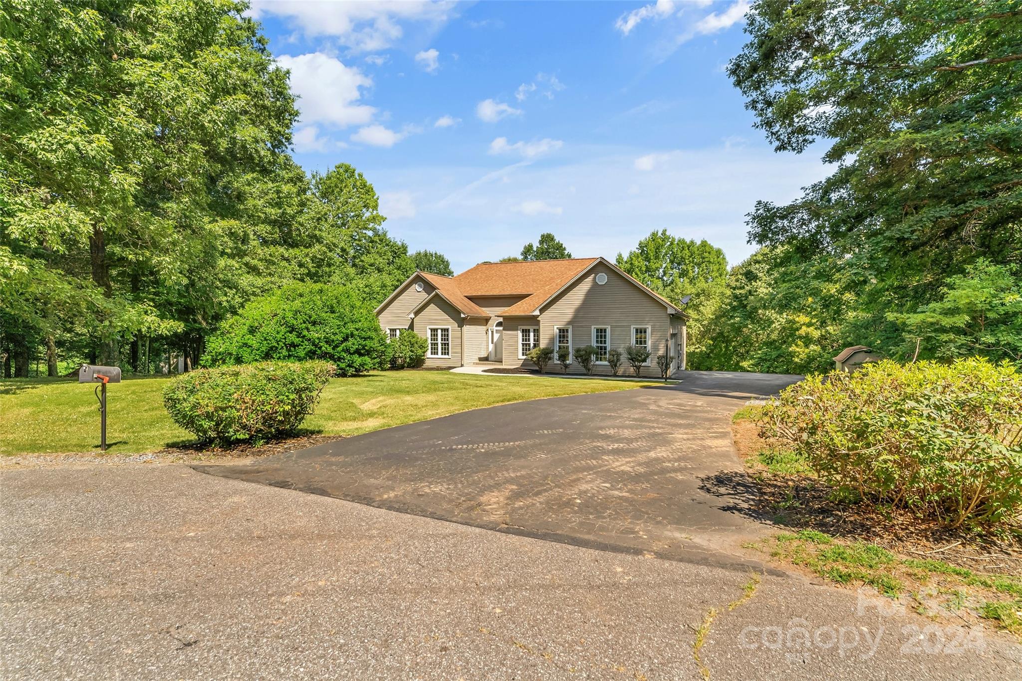 241 Grandview Drive Statesville NC 28677