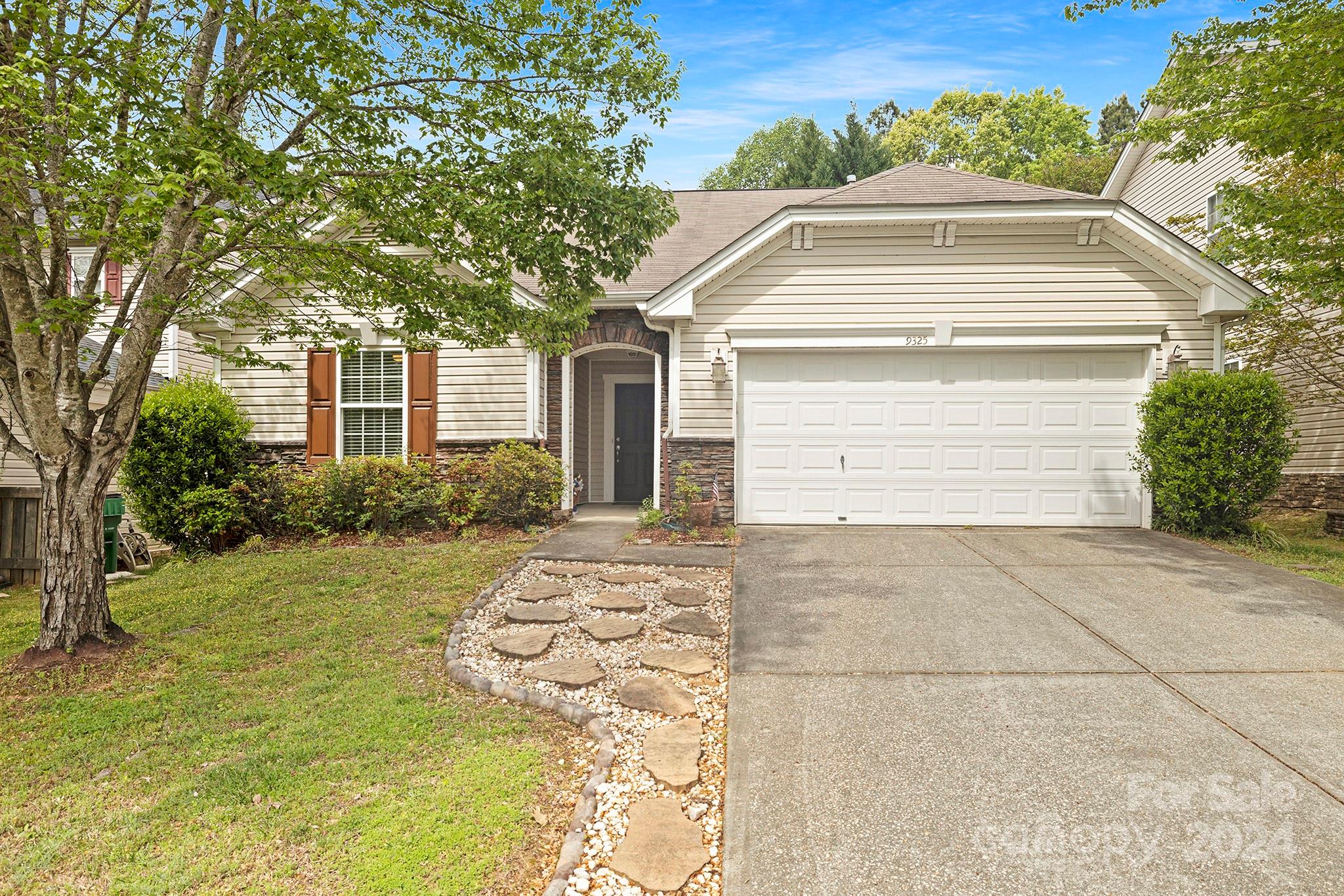 9325 Seamill Road Charlotte NC 28278