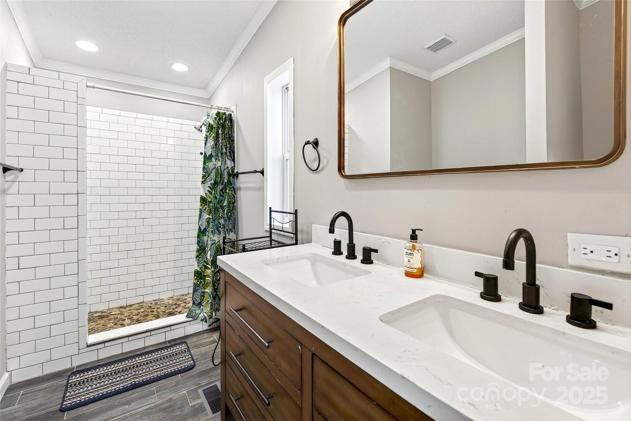 157 Blue Bird Meadows Drive Nebo NC 28761
