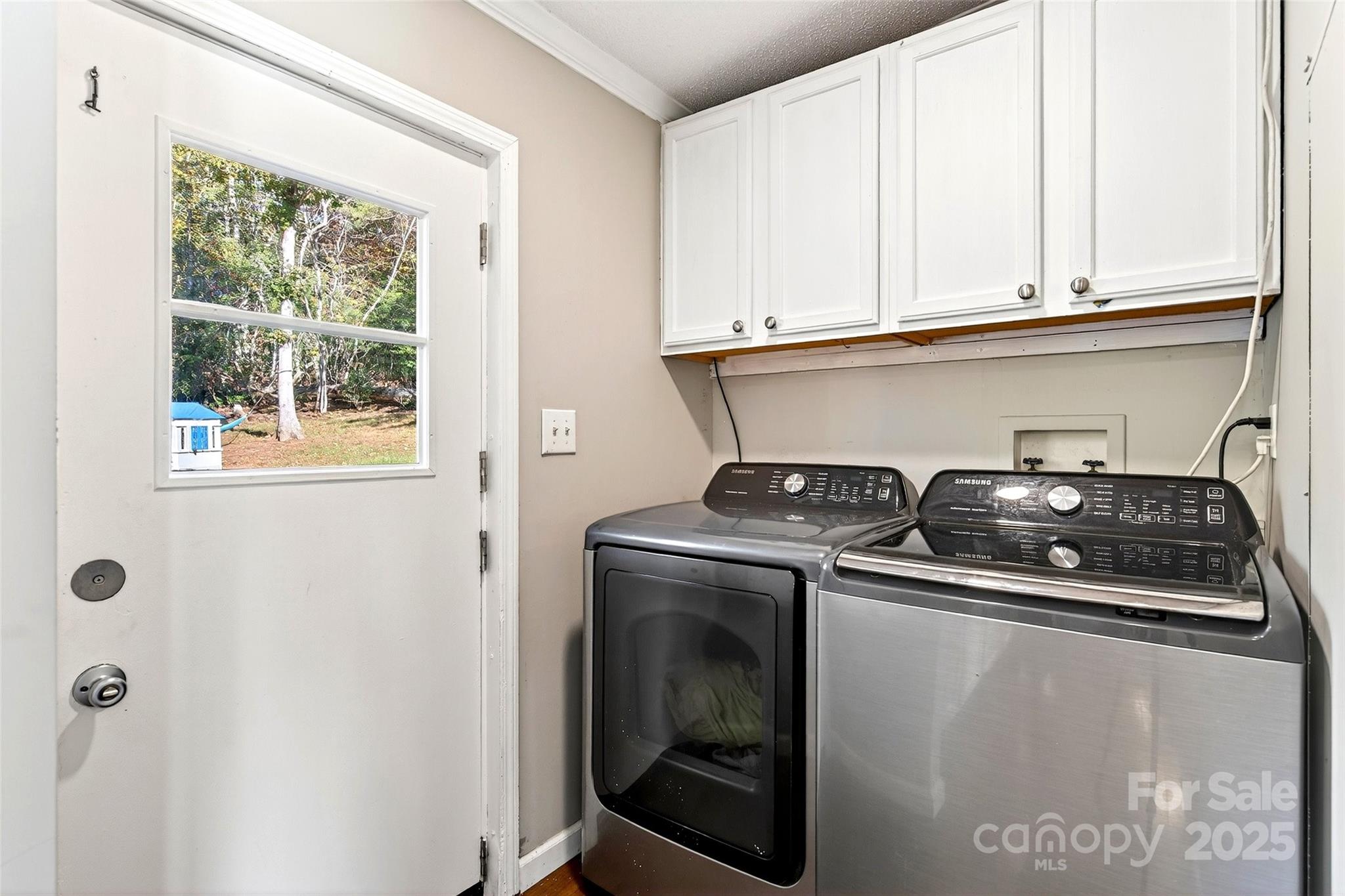 157 Blue Bird Meadows Drive Nebo NC 28761