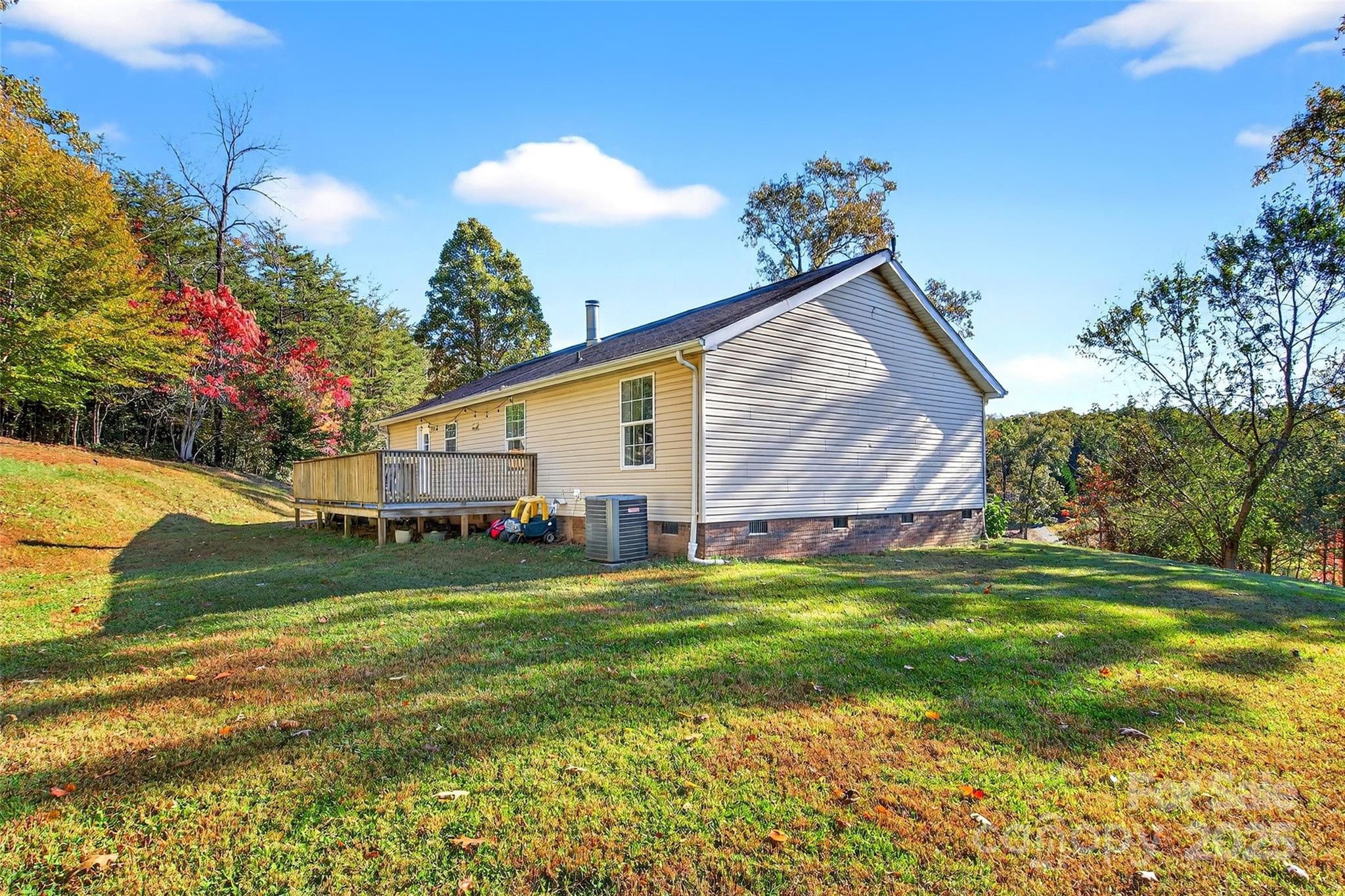 157 Blue Bird Meadows Drive Nebo NC 28761