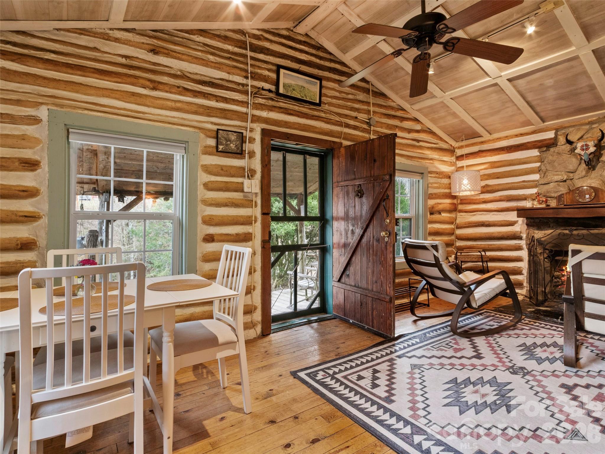 142 Cold Spring Road Burnsville NC 28714