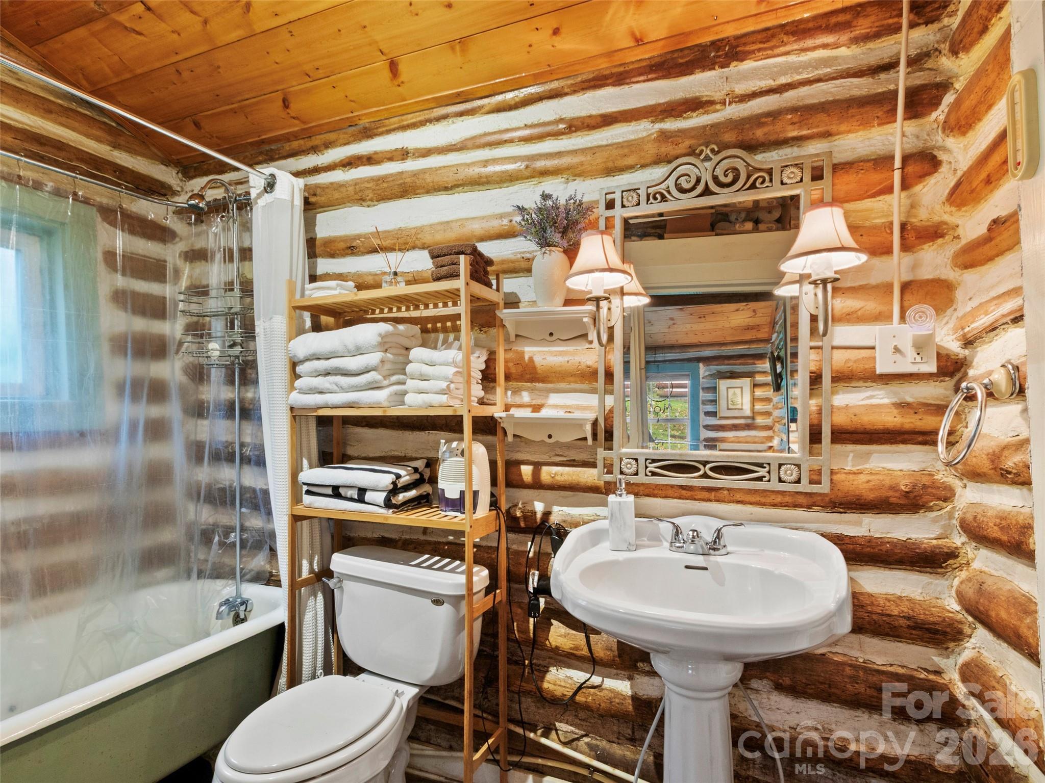 142 Cold Spring Road Burnsville NC 28714