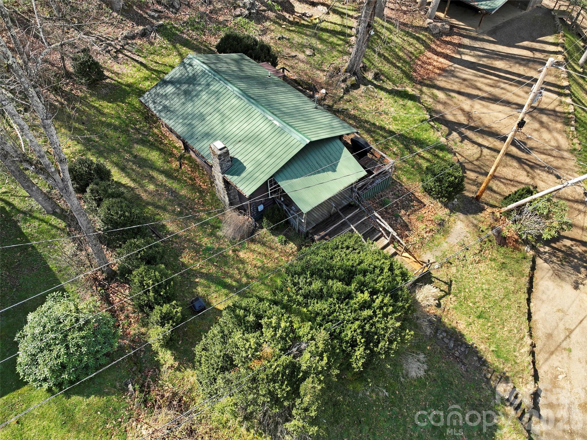 142 Cold Spring Road Burnsville NC 28714