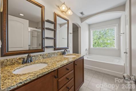103 Hedgewood Drive Mooresville NC 28115