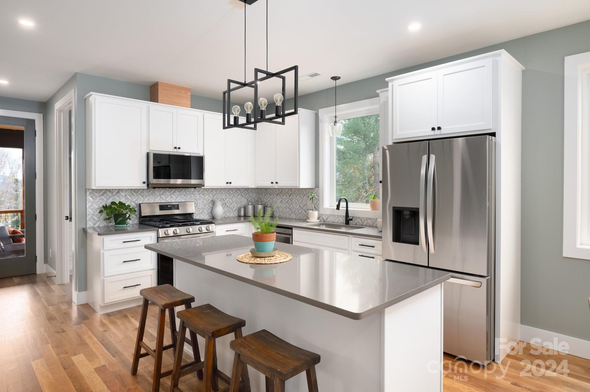 6 Mountain Song Lane Asheville NC 28806