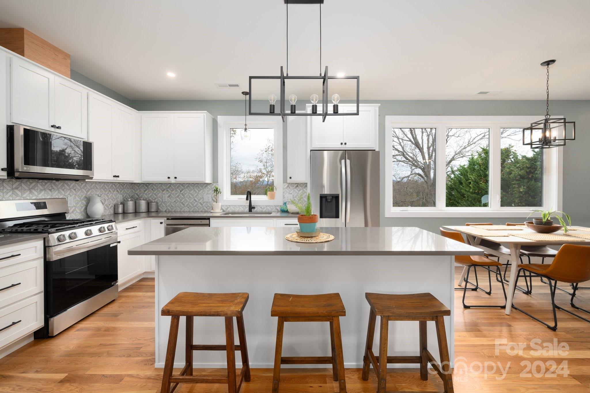 6 Mountain Song Lane Asheville NC 28806